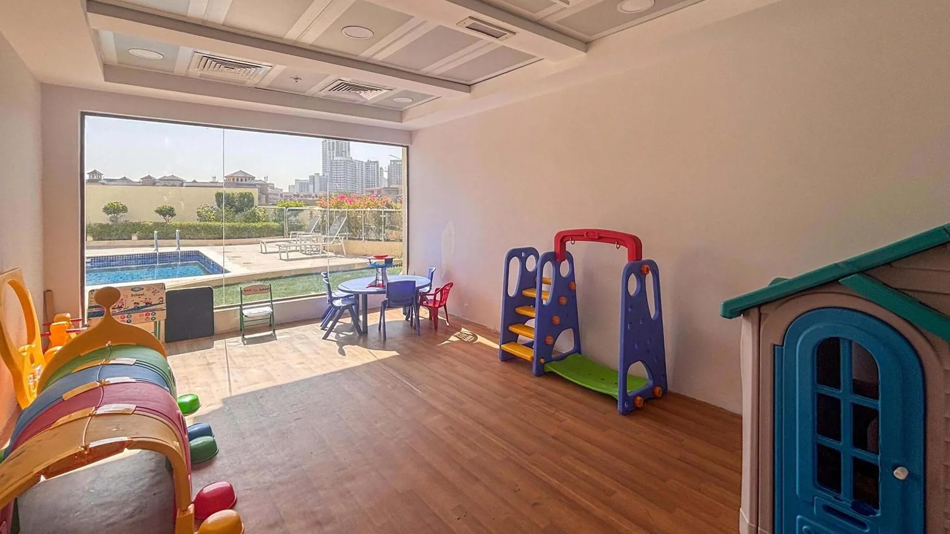 Apartment Frank Porter - Rokane G22 Dubai